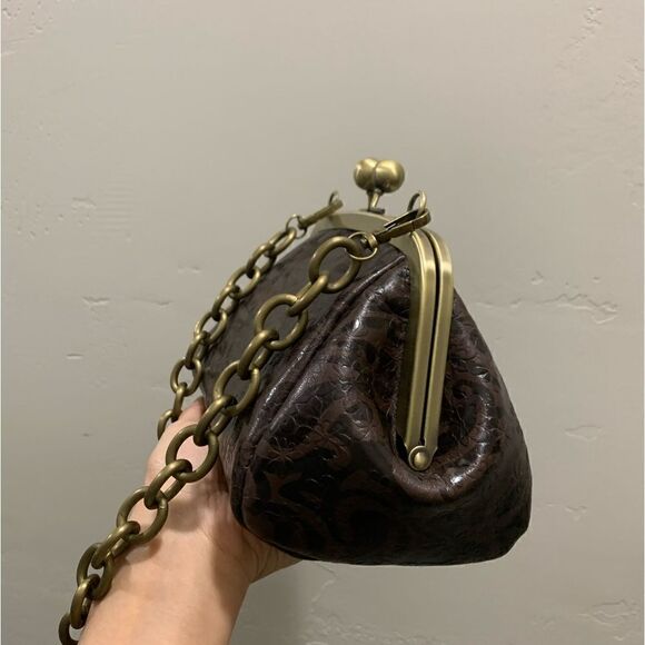 Handmade Genuine Leather Floral Embossed Clutch/Shoulder Bag/Crossbody - Picture 13 of 14